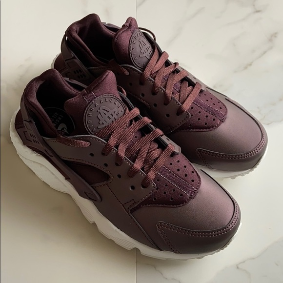 NWT Nike huarache run premium - Picture 5 of 8